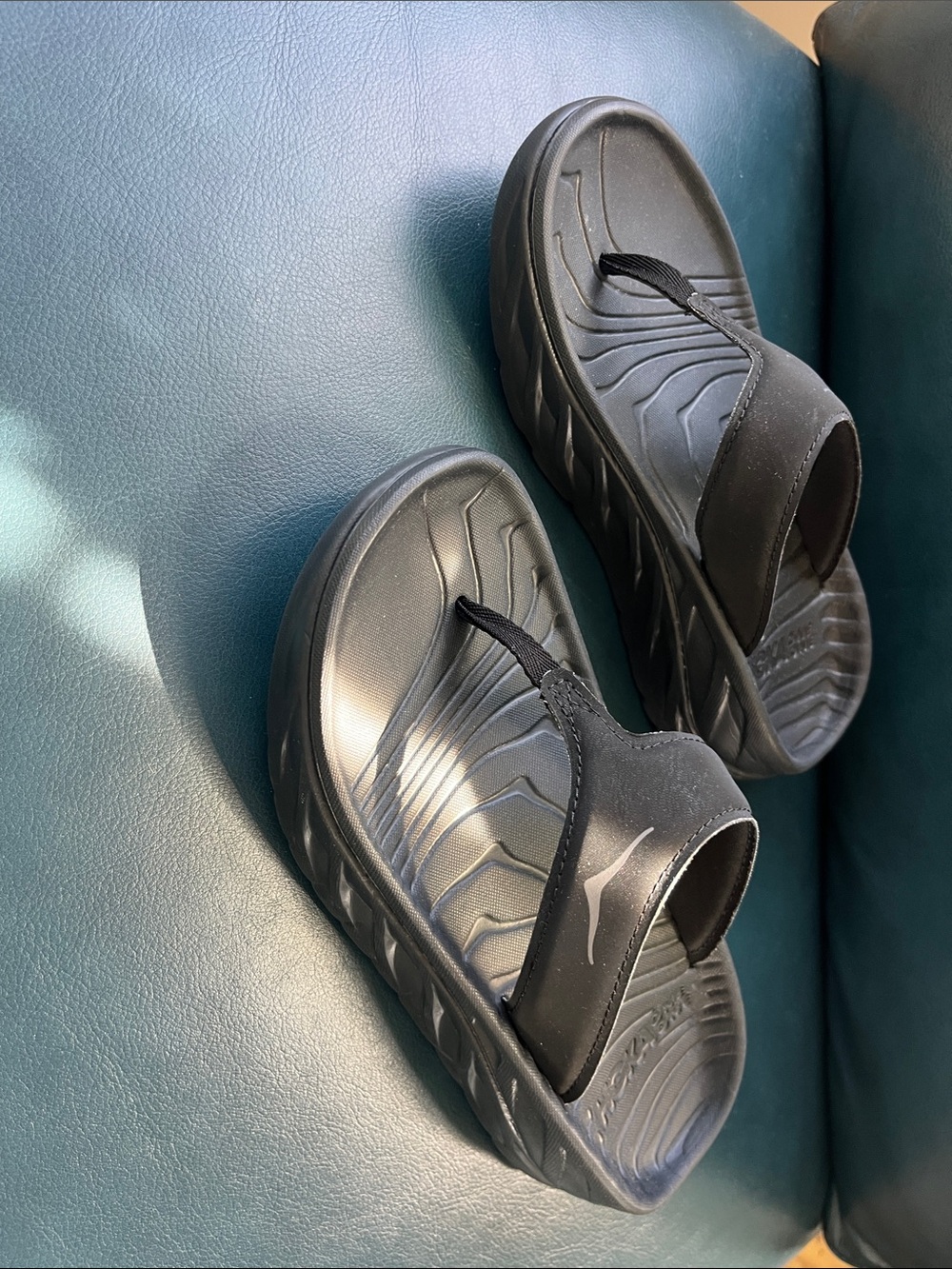 Hoka Ora Recovery Flip Flop Black Women's Size 7